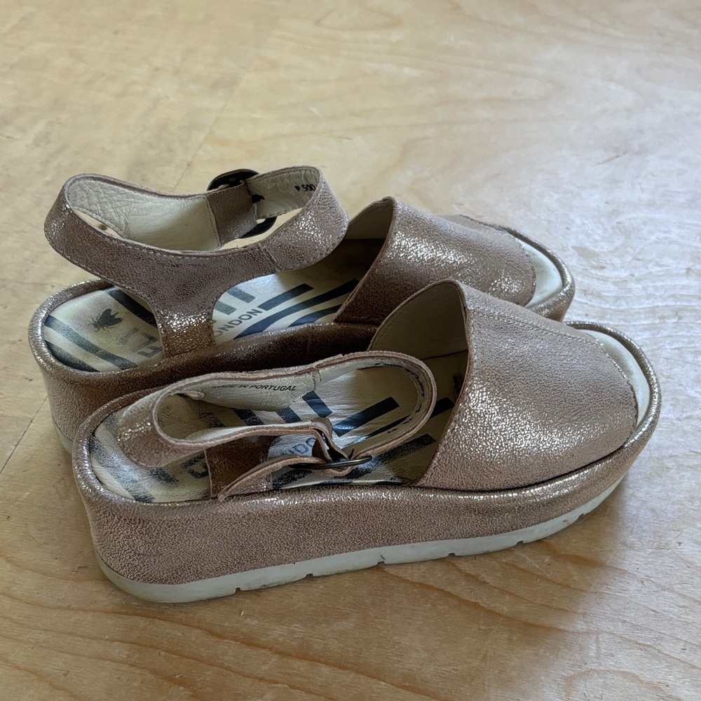 Fly London shimmer Sandals